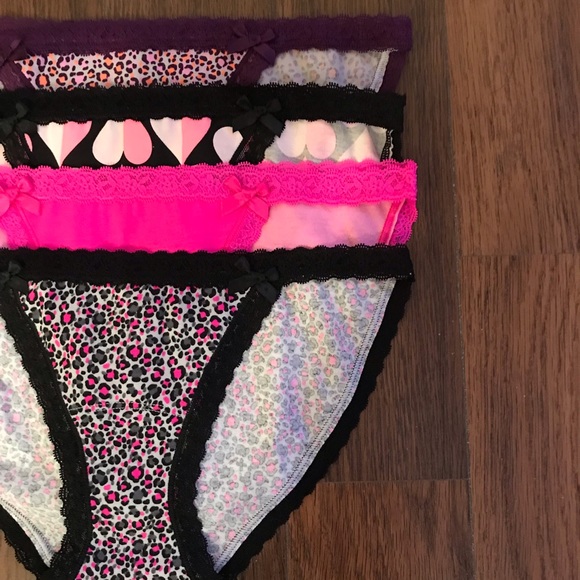 Brand new Victoria’s Secret cotton bikini bundle - Picture 2 of 5